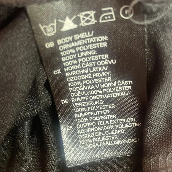 NWT H&M black strapless ( with tie around neck)size 4 - Picture 7 of 8